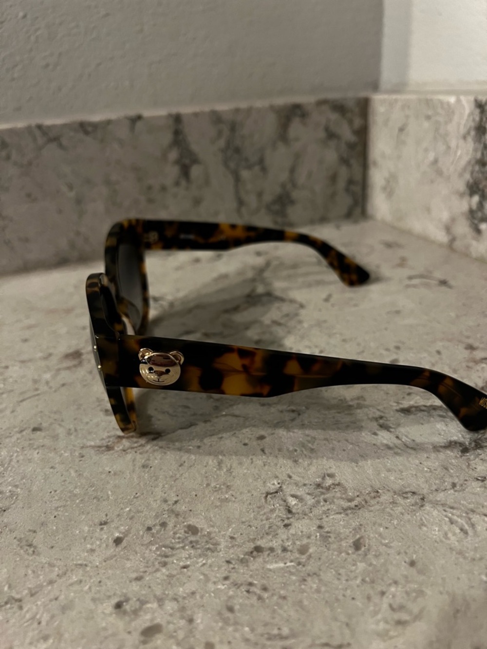 ✨ MOSCHINO Tortoise Shell Sunglasses ✨